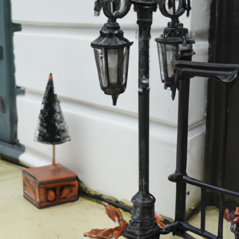 Model Outdoor Scene Ob11 Black long curly Street Lamp Christmas Standing Lamp 1:12 Doll House Mini Street Lamp