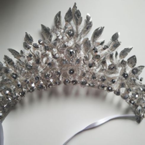 Crowns for Women Girls Elegant comb portable Princess with Combs Tiaras Hair Accessories for Wedding Prom Birthday party Silver Crystal Tiara